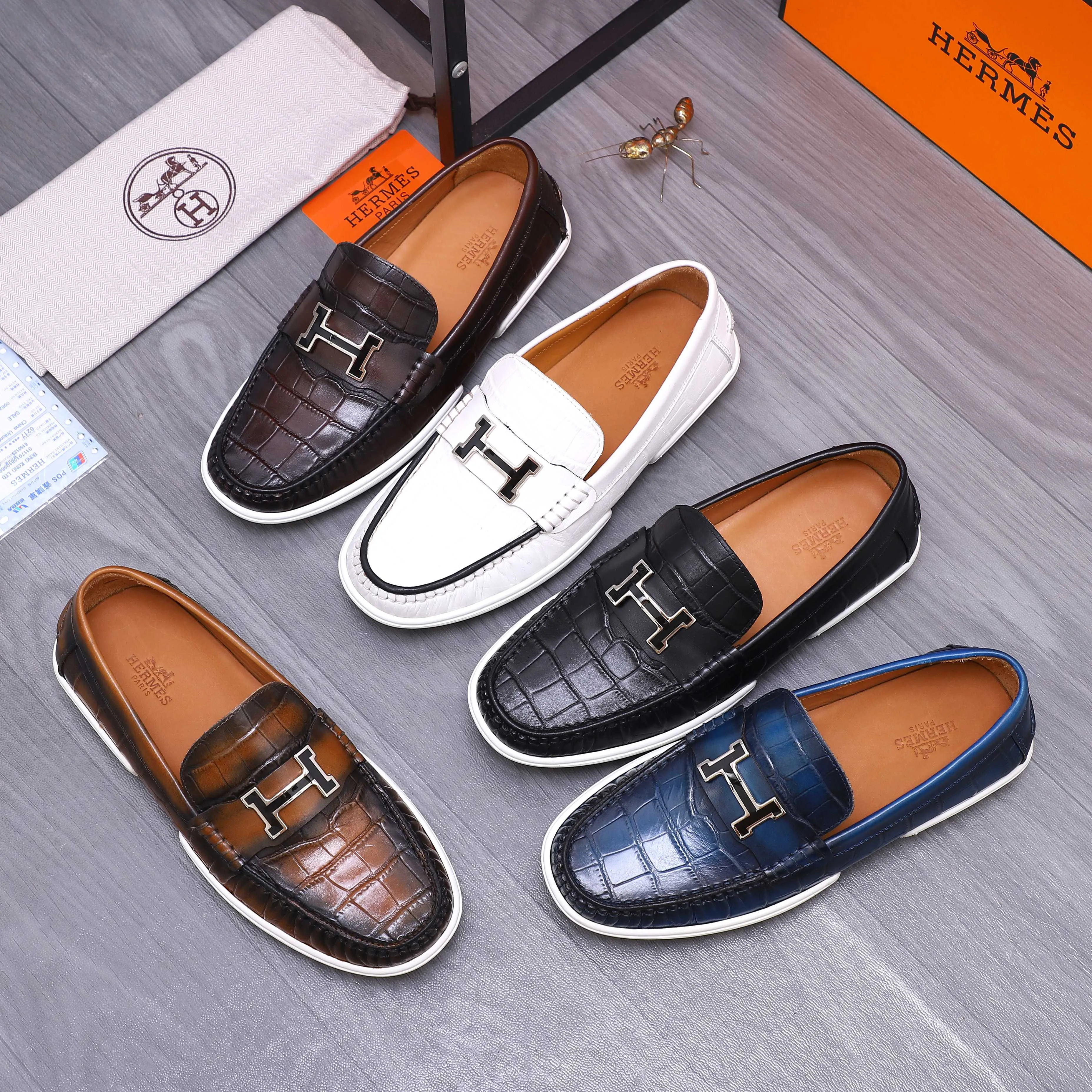 Men's shoes 💰500 Product trademark: HERMES "Hermes" casual slip-on leather shoes Regular size: 38-46 (45.46 custom-made, non-returnable) Product materials: Selected high-quality color-brushed stone grain cowhide upper, cowhide lining, original outsole
